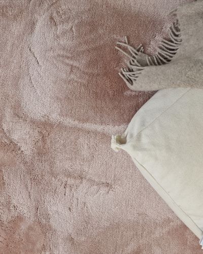 Cozy dusty pink - maskinvævet tæppe